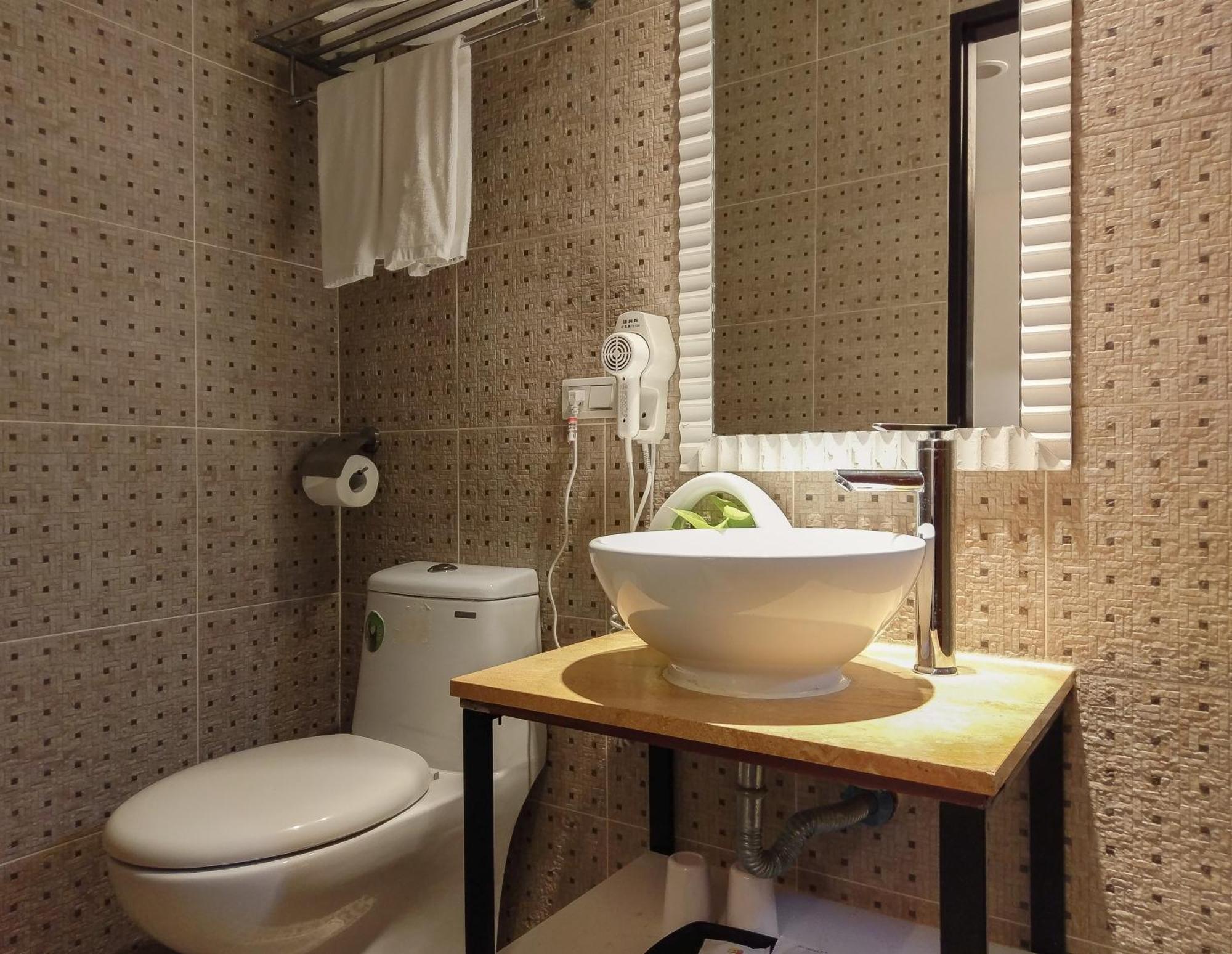 Check Inn Express Taipei Station Экстерьер фото